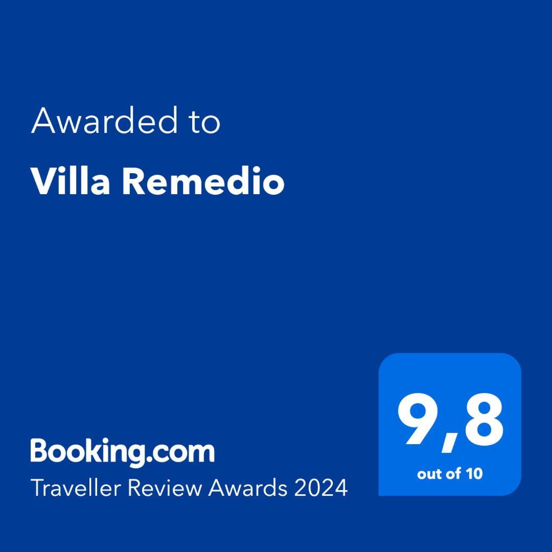 Villa Remedio Neon Khorion  Buitenkant foto